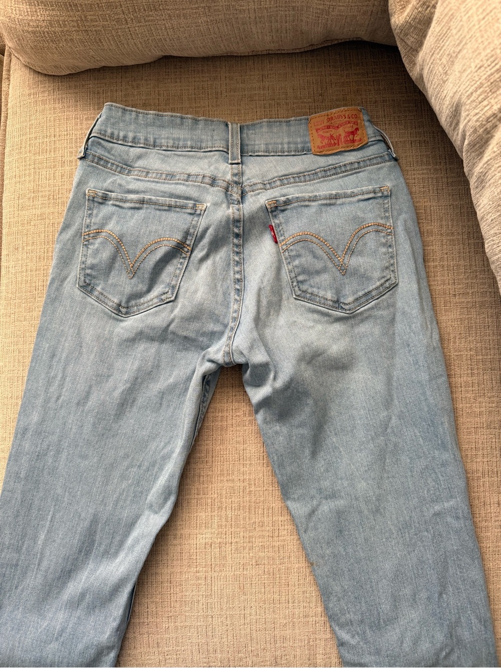Levi's Light Blue Skinny Jeans - Women's - Picture 3 of 5